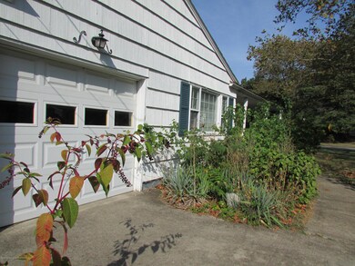 20 Cherry Tree Ln, Middletown, NJ 07748 - photo 6