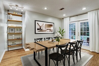 2011 Libbey Dr, Houston, TX 77018 - photo 7