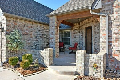 17509 Sparrowhawk Ln, Edmond, OK 73012 - photo 2