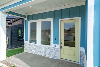 Exterior 3