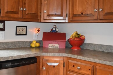 31 Edgewood Dr, Hampton, NH 03842 - photo 7