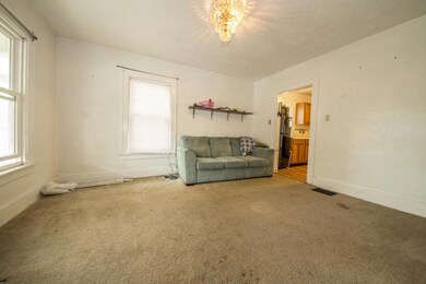 5 Family Room