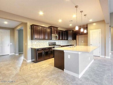 009_Kitchen