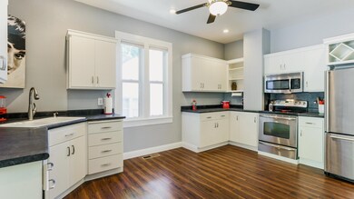 1034 West St, Redding, CA 96001 - photo 7