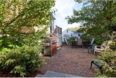 35 Porter Rd, Waltham, MA 02452 - photo 3