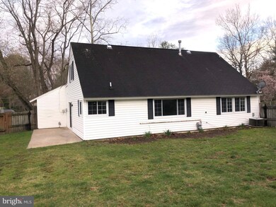 1501 Pittsfield Ln, Bowie, MD 20716 - photo 2