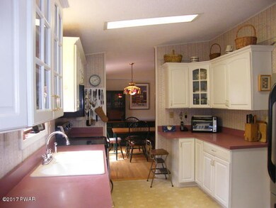 115 Wynding Way, Milford, PA 18337 - photo 7