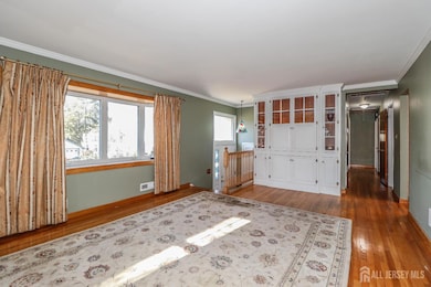 74 Newman St, Metuchen, NJ 08840 - photo 6