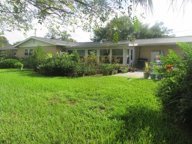 2726 Elisa Dr W, Jacksonville, FL 32216 - photo 2