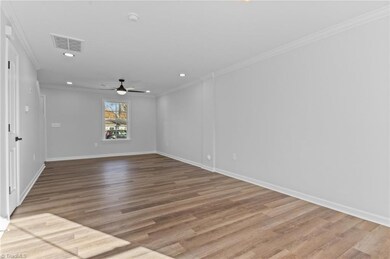 1504 E Commerce Ave, High Point, NC 27260 - photo 7