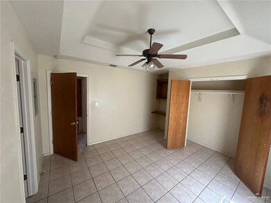 901 English Ave unit 3, Edinburg, TX 78541 - photo 5