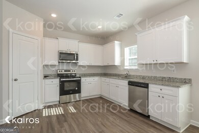 3529 Bridgewood Dr, Macon, GA 31216 - photo 4