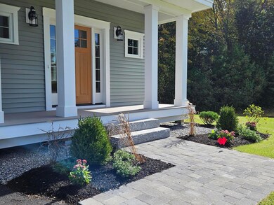 Exterior 4