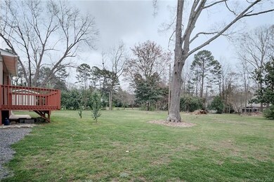 2608 Williams Rd, Matthews, NC 28105 - photo 2