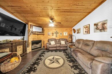 484 County Road 3781, Springtown, TX 76082 - photo 2