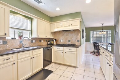 1060 Candlelight Ln, Houston, TX 77018 - photo 7