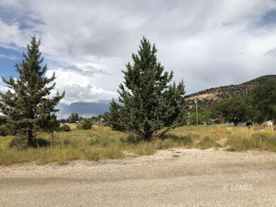 gravel road access off E Goldmohr Ln