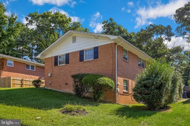 1905 Gaither St, Temple Hills, MD 20748 - photo 2
