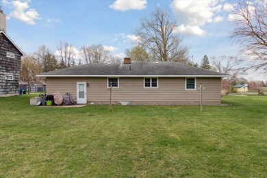 25-110-Sexton-St-Breckenridge-MI-48615-W
