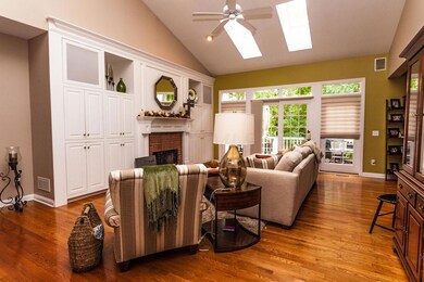 6573 Kenwood Great Room 2