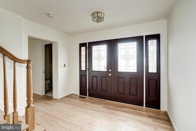 381 Barbour Ln, Berryville, VA 22611 - photo 2