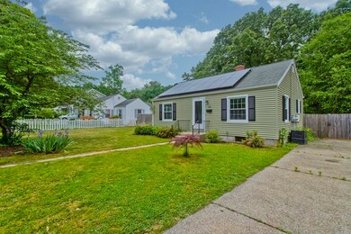 108 Webber St, Springfield, MA 01108 - photo 4