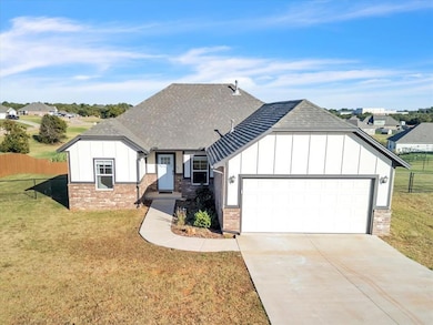 11654 Split Oak Cir, Guthrie, OK 73044 - photo 2