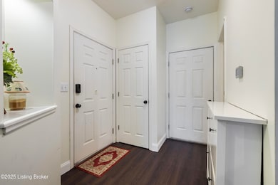 5010 Merton Square unit 5010, Louisville, KY 40241 - photo 4