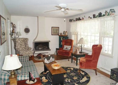 543 Feura Bush Rd, Glenmont, NY 12077 - photo 2