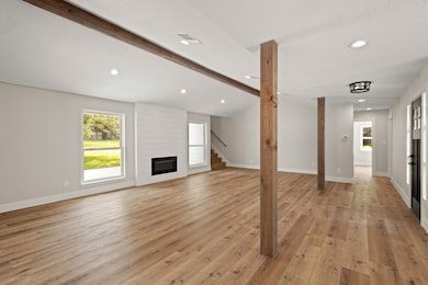 915 Tall Pines Dr, Magnolia, TX 77354 - photo 5