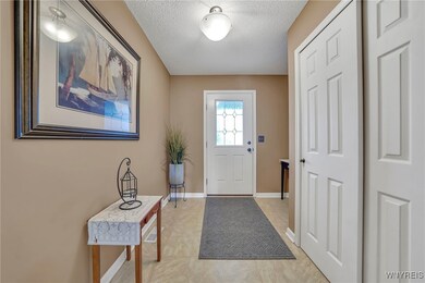 14 Hanover St, Lancaster, NY 14086 - photo 5