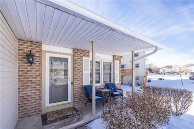 1117 Cunningham Dr, Victor, NY 14564 - photo 2