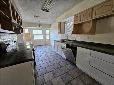 405 Driftwood Cir, Slidell, LA 70458 - photo 5