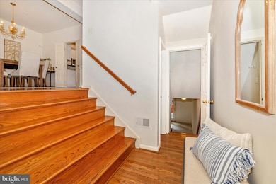 2409 Rippling Brook Rd, Frederick, MD 21701 - photo 5