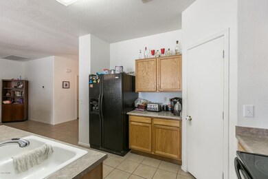 5708 N 73rd Lane (15 of 24)