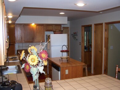 138 Underwood Ln, Hamlin, PA 18427 - photo 5