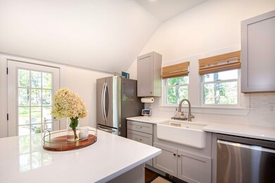 652 First Parish Rd, Scituate, MA 02066 - photo 3