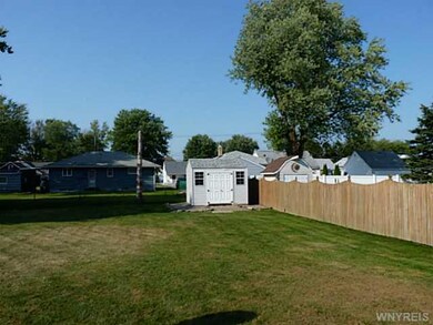 36 Dale Dr, North Tonawanda, NY 14120 - photo 4