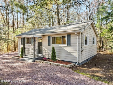 125 Crabapple Ln, Kunkletown, PA 18058 - photo 2