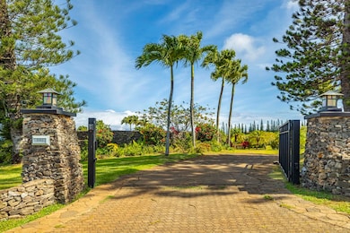 301 Plantation Estates Dr, Lahaina, HI 96761 - photo 2