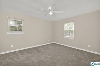 826 Torrey Pines Cir, Birmingham, AL 35215 - photo 3