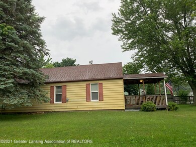 5336 Hughes Rd, Lansing, MI 48911 - photo 3