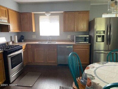 340 S 3rd Dr, Show Low, AZ 85901 - photo 4