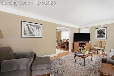 8121 Edward, Center Line, MI 48015 - photo 4