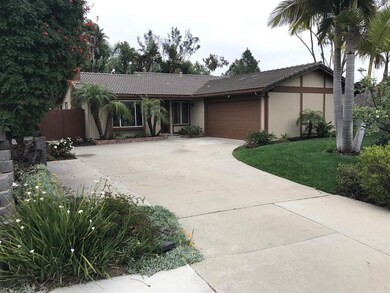 135 Village Run E, Encinitas, CA 92024 - photo 2