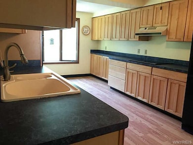 808 Ohio St, North Tonawanda, NY 14120 - photo 5