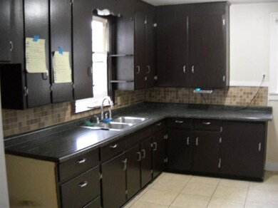lot's cupboards counter tops