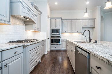 507 Rolling Brook Ln, Pinehurst, TX 77362 - photo 7