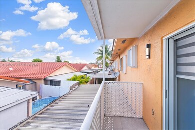 3375 W 76th St unit 210, Hialeah, FL 33018 - photo 3