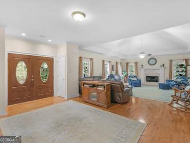 190 Oak Hill Cir, Covington, GA 30016 - photo 2